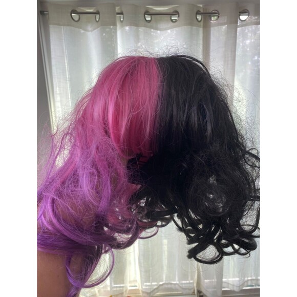 Wig w/ Bangs~Medium Length~Black/Pink/Purple Ombre for Cosplay~Melanie Martinez - Picture 1 of 3